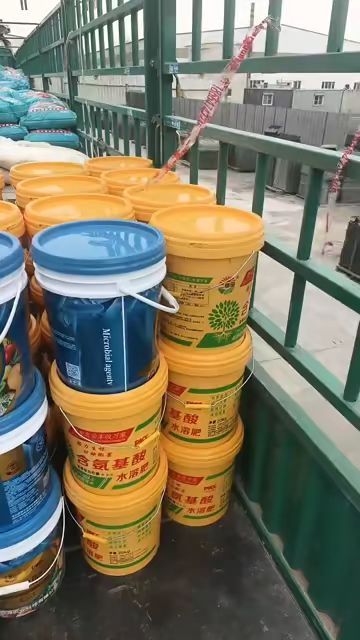 水溶肥搭配有机肥发一车，有需要的老板联系我
